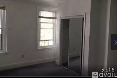 Main picture of 729 N Holly St