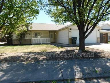 Main picture of 2989 Summerbrook Dr