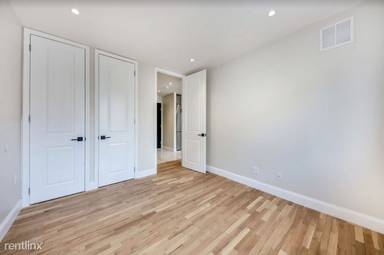 Main picture of 312 E 30th St Apartments