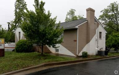 Main picture of 3110 N Parham Rd