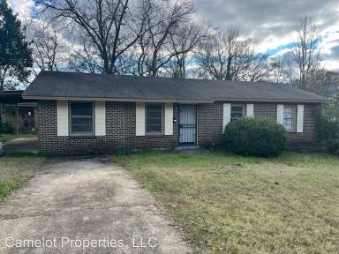 Main picture of 401 Empire Ct