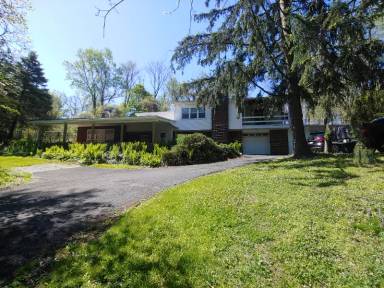 Main picture of 2660 Fish Hatchery Rd