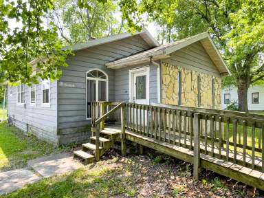 Main picture of 1106 N Central Ave