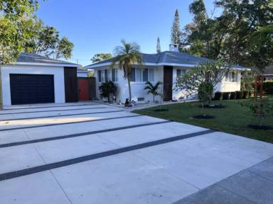 Main picture of 1233 14th St