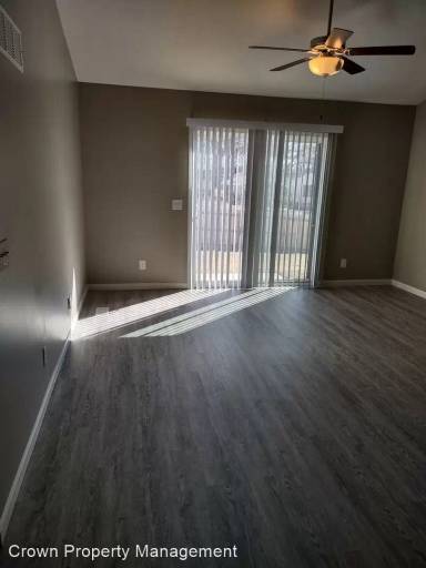 Main picture of 1067 N 170th Ave