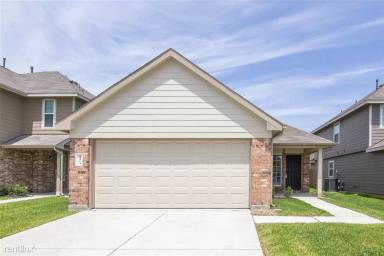 Main picture of 24310 Bella Carolina Ct
