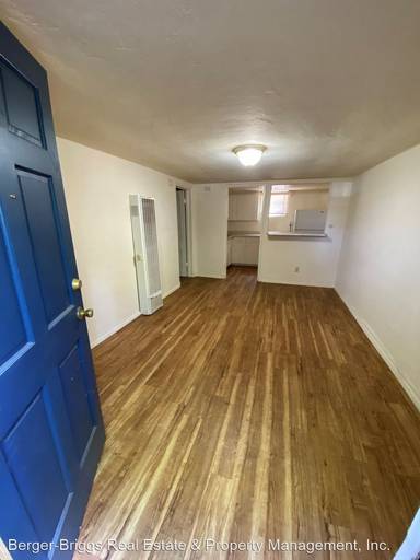 Main picture of 1401 Dr Martin Luther King Jr Ave NE