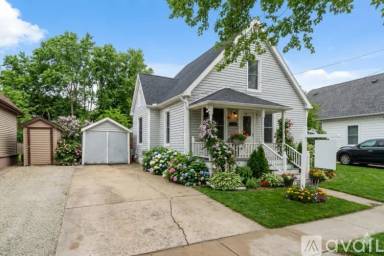 Main picture of 514 Franklin Ave