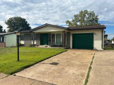 Main picture of 1960 Teakwood Manor Dr