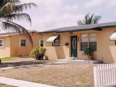 Main picture of 7371 Garfield St