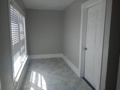 Main picture of 1912 Colcord Ave