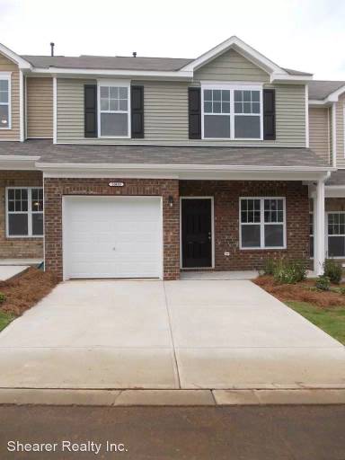 Main picture of 10439 Benfield Rd
