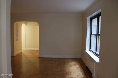 Main picture of 124 E 24th St