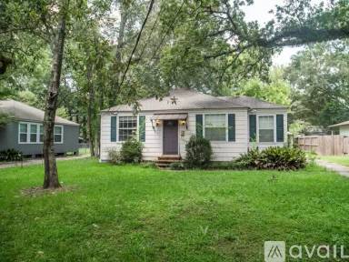 Main picture of 4442 Arrowhead St