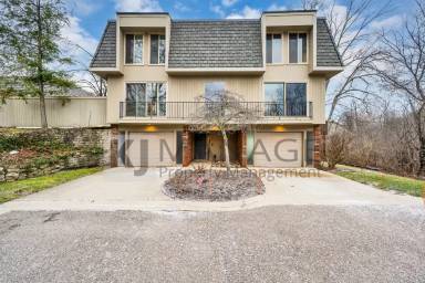 Main picture of 1000 Stratford Ln