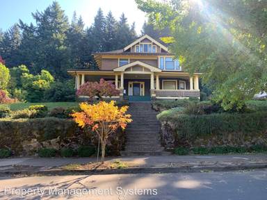 Main picture of 6738 SE Yamhill St