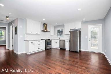 Main picture of 1702 Herrin Ave