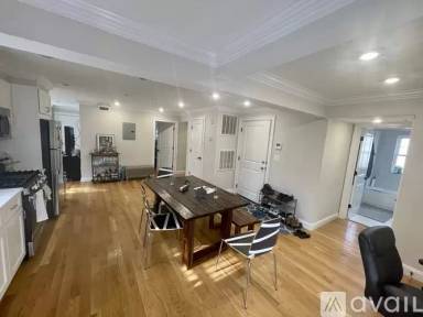 Main picture of 62 Gordon St