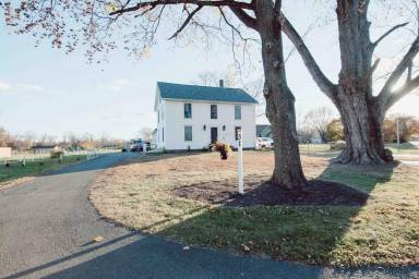 Main picture of 31 Depot Rd