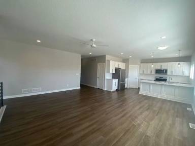 Main picture of 9051 Primo Ln