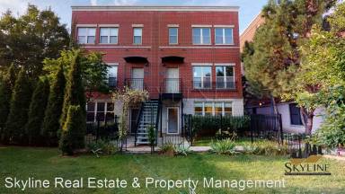 Main picture of 1317 N Burling St