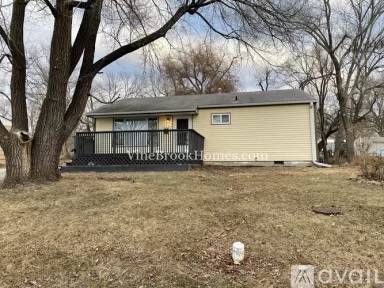 Main picture of 403 Lacy Ln