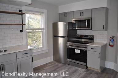 Main picture of 132 Spring St