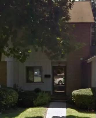 Main picture of 3219 Pebblebrook Ln