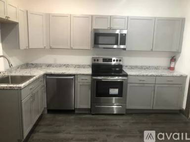 Main picture of 45 Vine St