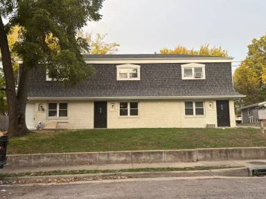 Main picture of 713 N 6th St