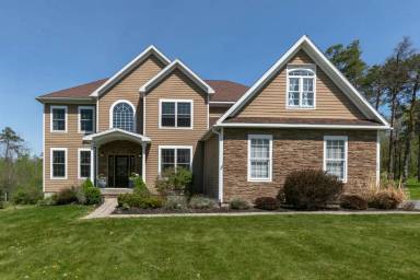 Main picture of 114 Larisa Ln