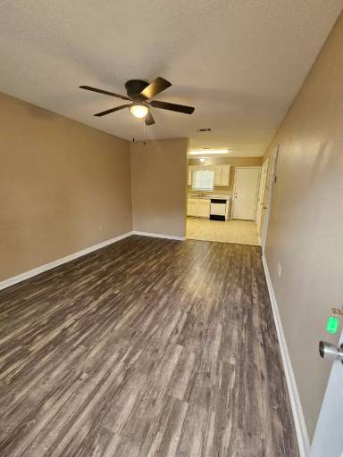 Main picture of 1 Lilac St