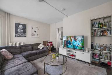 Main picture of 52 Mine St