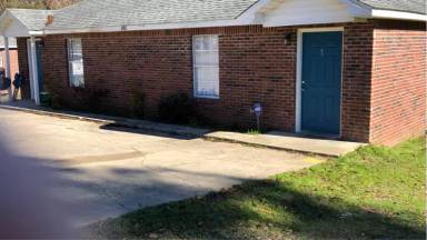 Main picture of 1015 Lee St