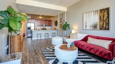 Main picture of Arrive South Loop