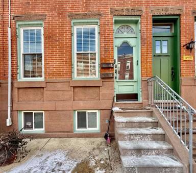 Main picture of 1226 Snyder Ave