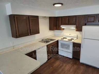 Main picture of 821 E 12th Ave