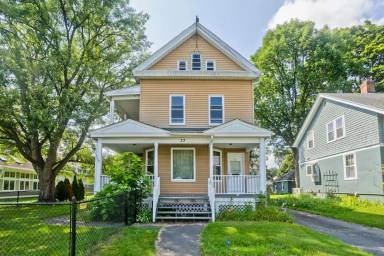 Main picture of 33 Noble St