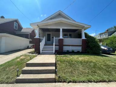 Main picture of 3236 Pine Ave
