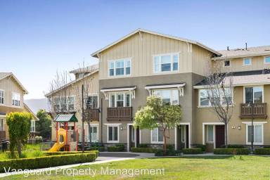 Main picture of 103 Emerald Cove Ter