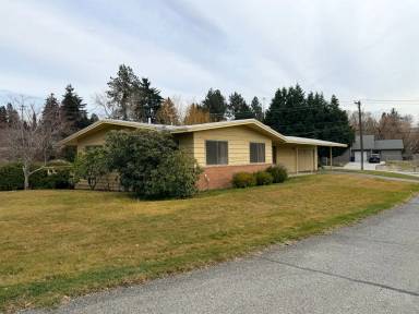 Main picture of 21 19th St NE