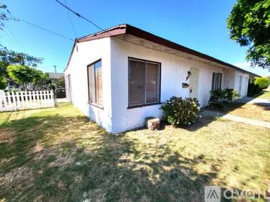 Main picture of 18525 Corby Ave