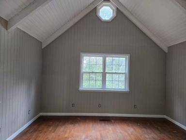 Main picture of 9110 Almond Ridge Rd