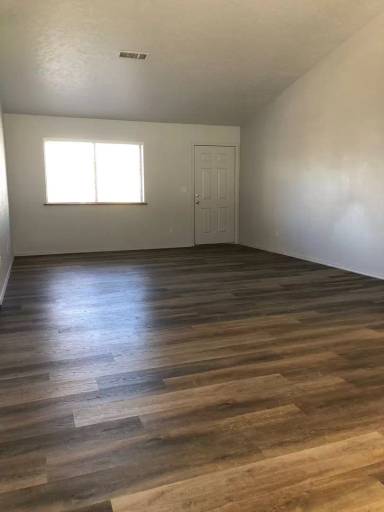 Main picture of 3523 N Dale Dr