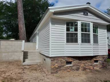 Main picture of Parkwood Mobile Home Park