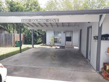 Main picture of 3305 Dolphin Cv