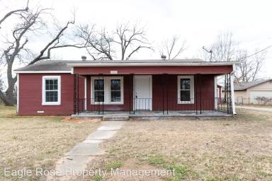 Main picture of 2425 Juanita Dr