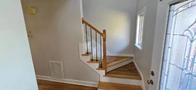 Main picture of 205 Cabot Dr