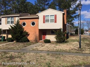 Main picture of 400 S Division St