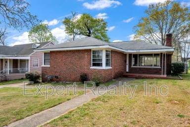 Main picture of 1025 45th Street Ensley